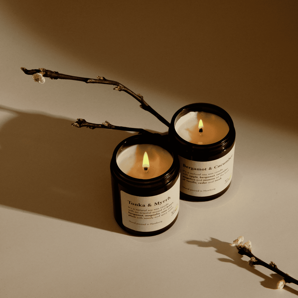 Sparkling Roses 155 g. Kerze - VON GRAUHeychalky